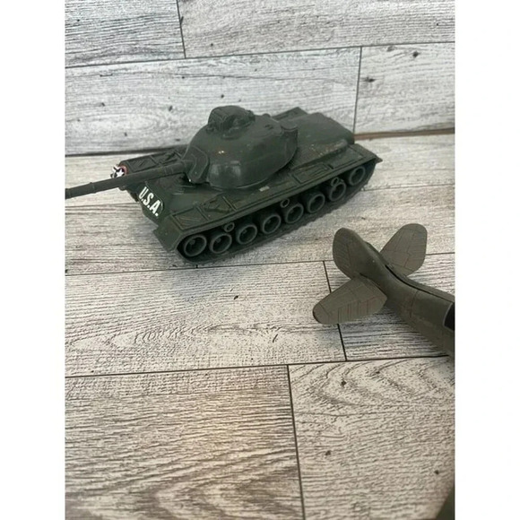 Lot Of Vintage VTG Military Toys Lot of 3 - Picture 7 of 10